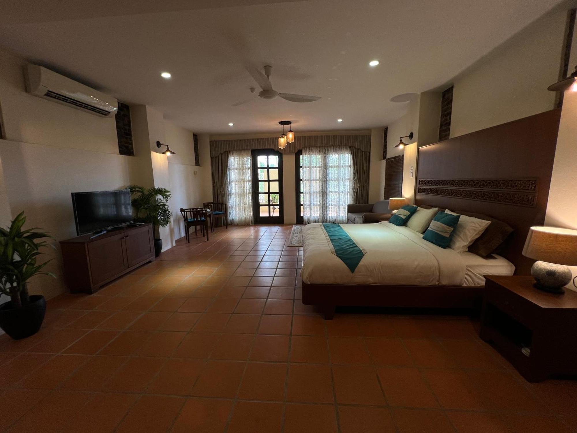 Botanica Mansion Bed & Breakfast บาลิคปูเลา ภายนอก รูปภาพ