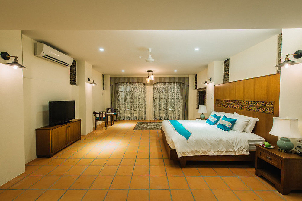 Botanica Mansion Bed & Breakfast บาลิคปูเลา ภายนอก รูปภาพ