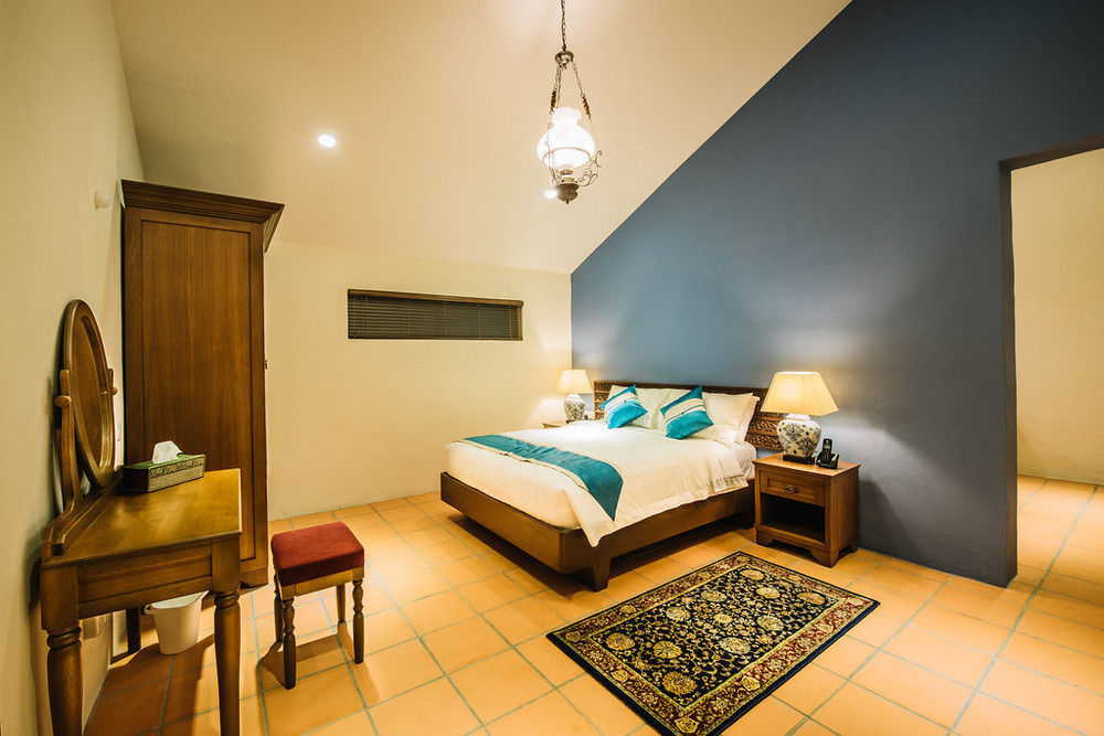 Botanica Mansion Bed & Breakfast บาลิคปูเลา ภายนอก รูปภาพ