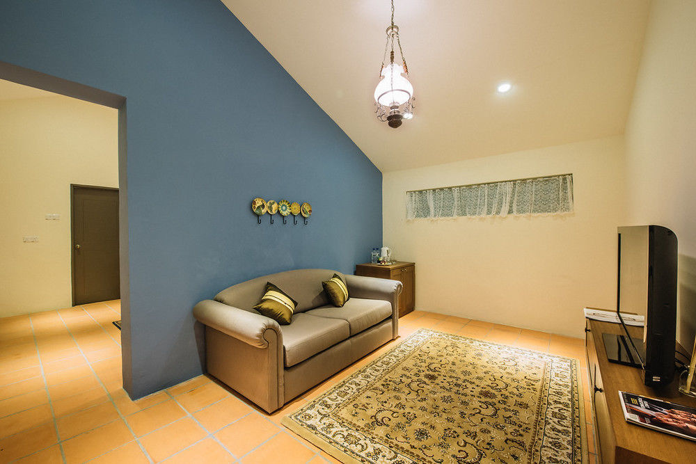 Botanica Mansion Bed & Breakfast บาลิคปูเลา ภายนอก รูปภาพ