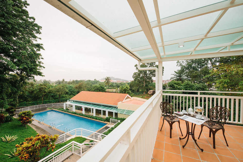 Botanica Mansion Bed & Breakfast บาลิคปูเลา ภายนอก รูปภาพ