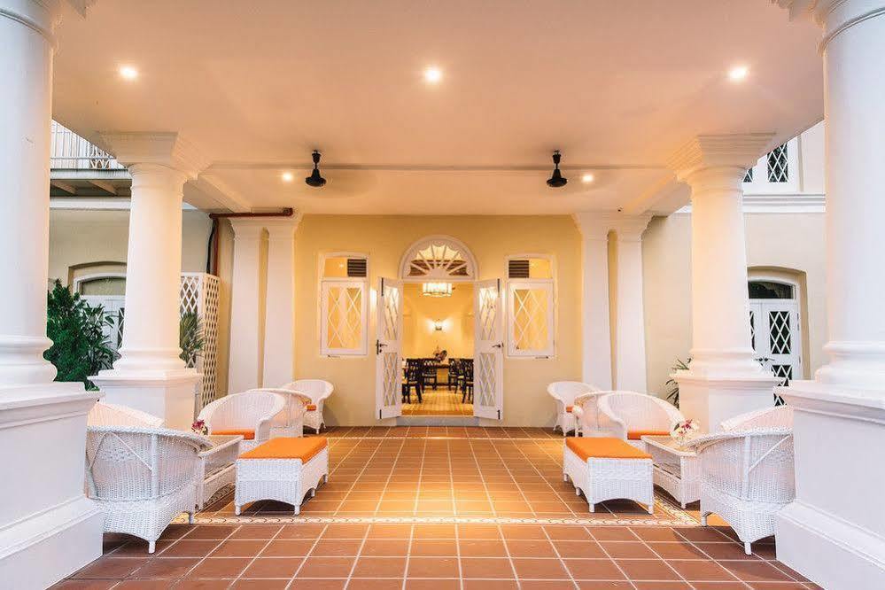 Botanica Mansion Bed & Breakfast บาลิคปูเลา ภายนอก รูปภาพ